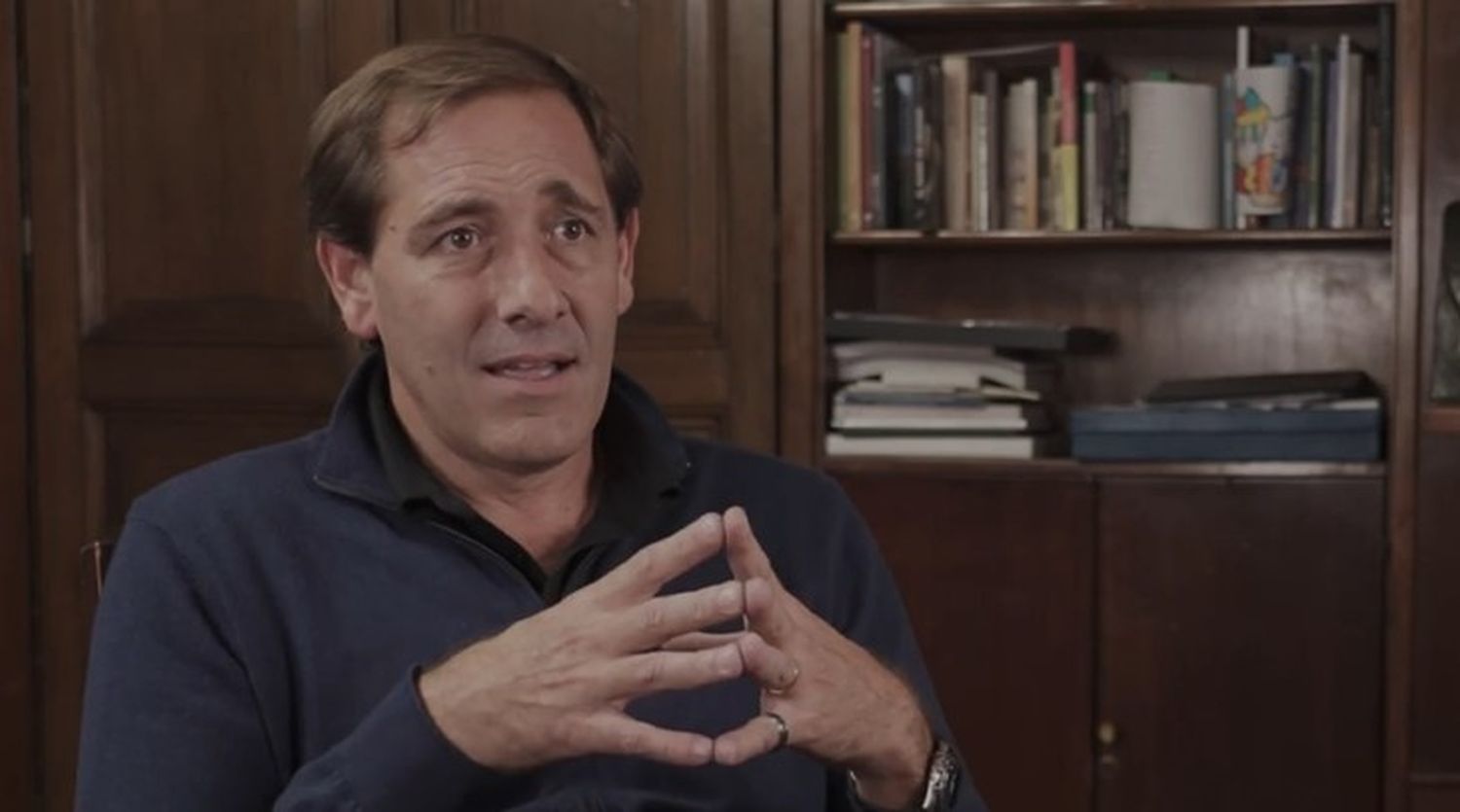 Garro sobre la usurpación de Los Hornos: "Detrás de la megatoma hay un negocio millonario”