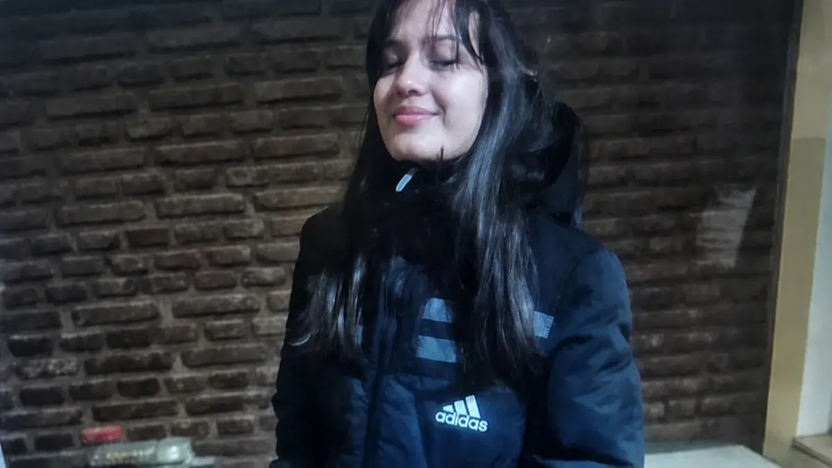 Estefanía Halm, de 18 años, se ausentó de su domicilio en Bahía Blanca