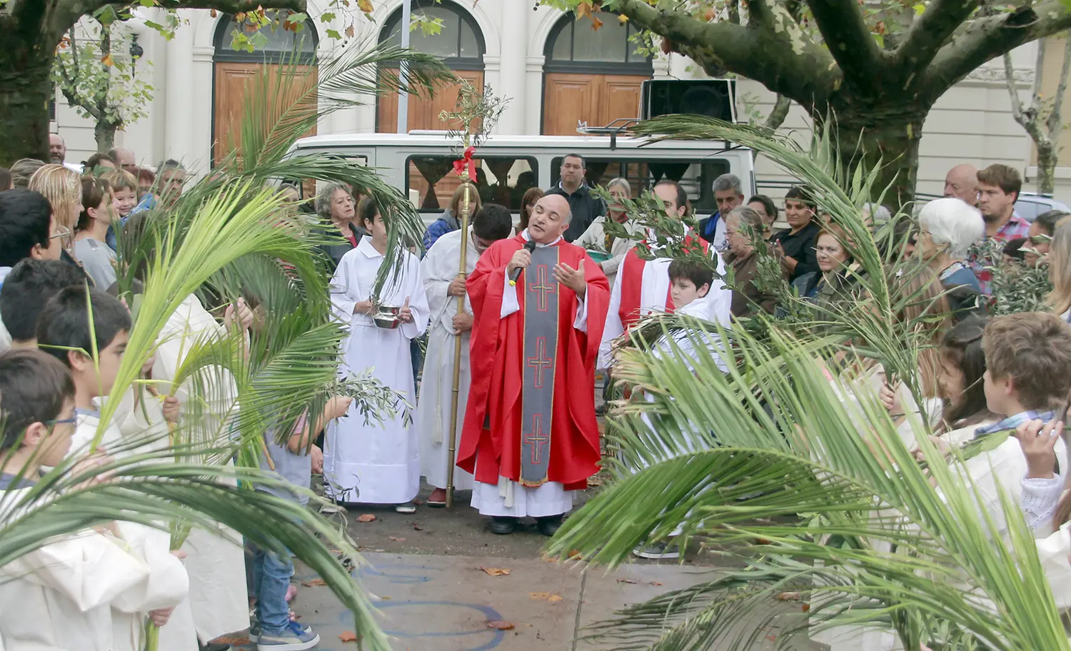 Bendición de ramos. Se realiza una semana antes de la Pascua