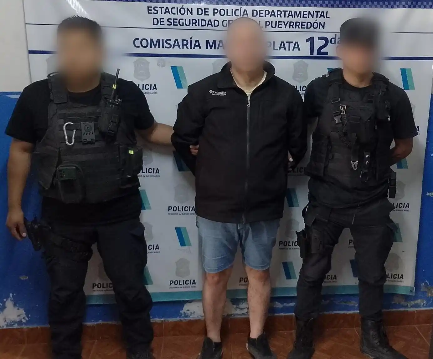 El hombre de 62 años fue detenido por el personal policial.