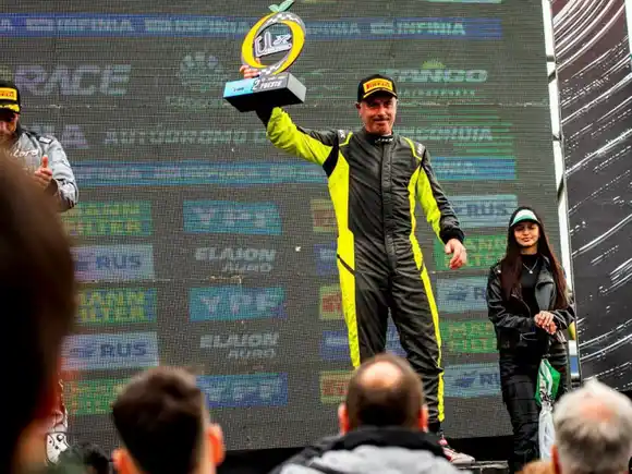 Verriello sumó y se afirmó