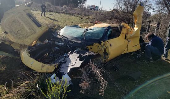 No está para correr: Así quedó la Ferrari chocada en San Vicente
