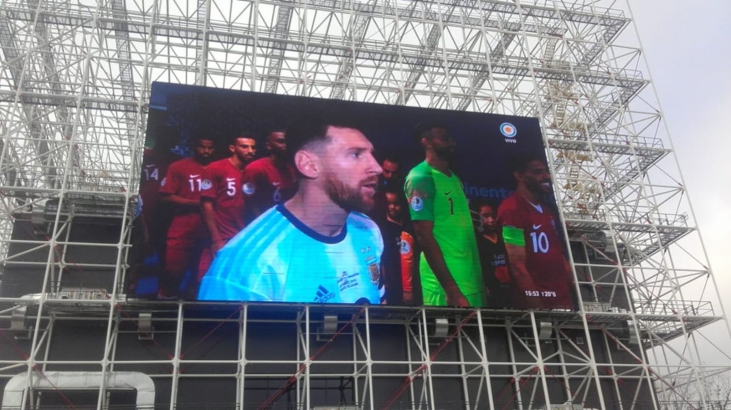 La pantalla led del Museo del Deporte sigue rota y no transmitirá los partidos del Mundial