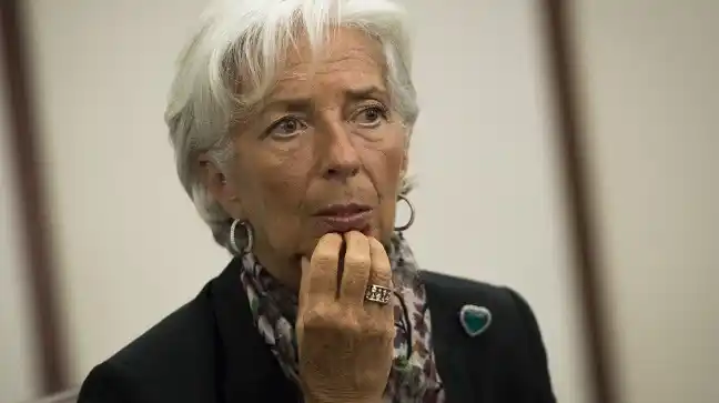 El avión de Christine Lagarde se quedó sin combustible cuando pasaba por Gualeguaychú