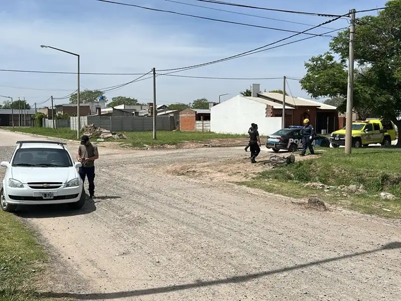 una ciclista sufrió lesiones leves.