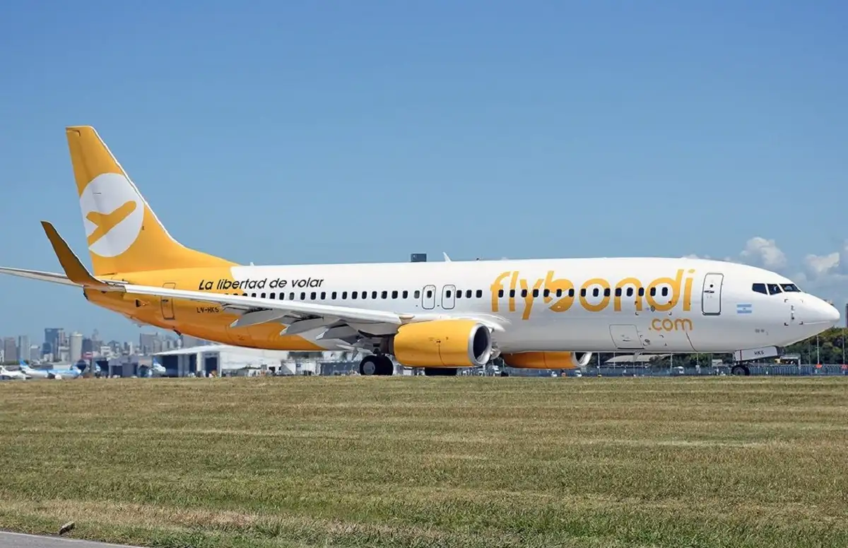 Flybondi cambia de manos: un fondo inversor de EEUU compró la mayoría de la compañía