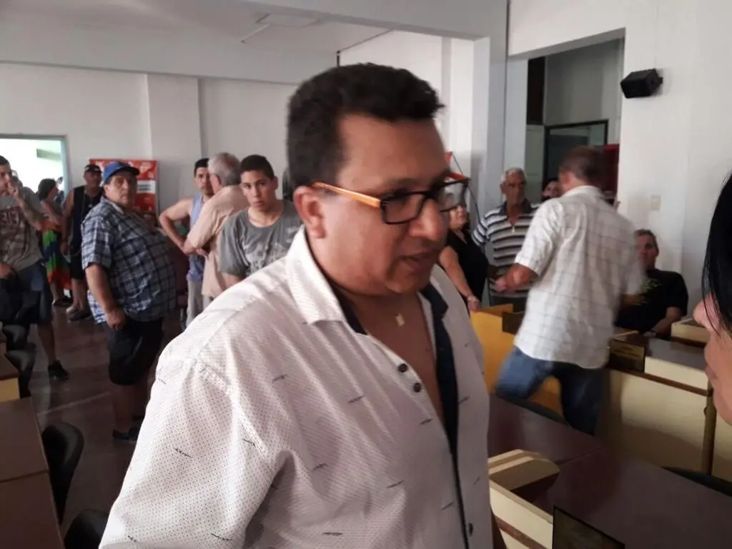 Internaron a un concejal en una clínica psiquiátrica y se desató un escándalo en Berisso