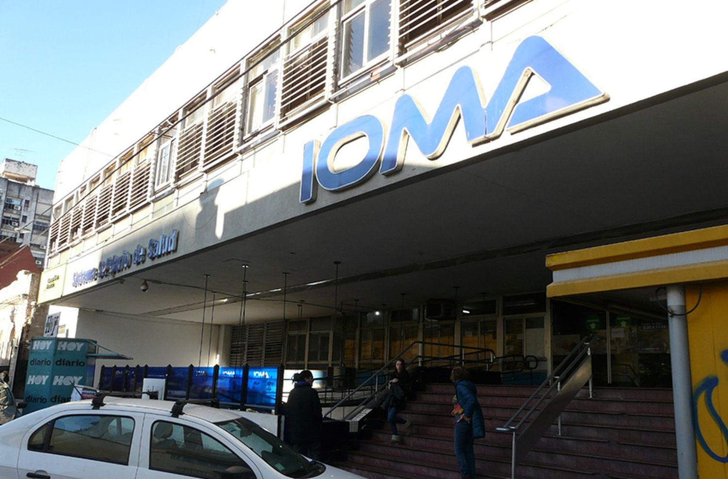 El Directorio de IOMA ordenó rescindir parte del convenio con FECLIBA