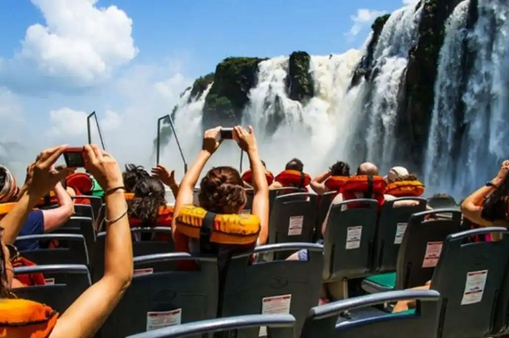 Permiso para circular en verano: cómo tramitarlo y qué provincias lo piden