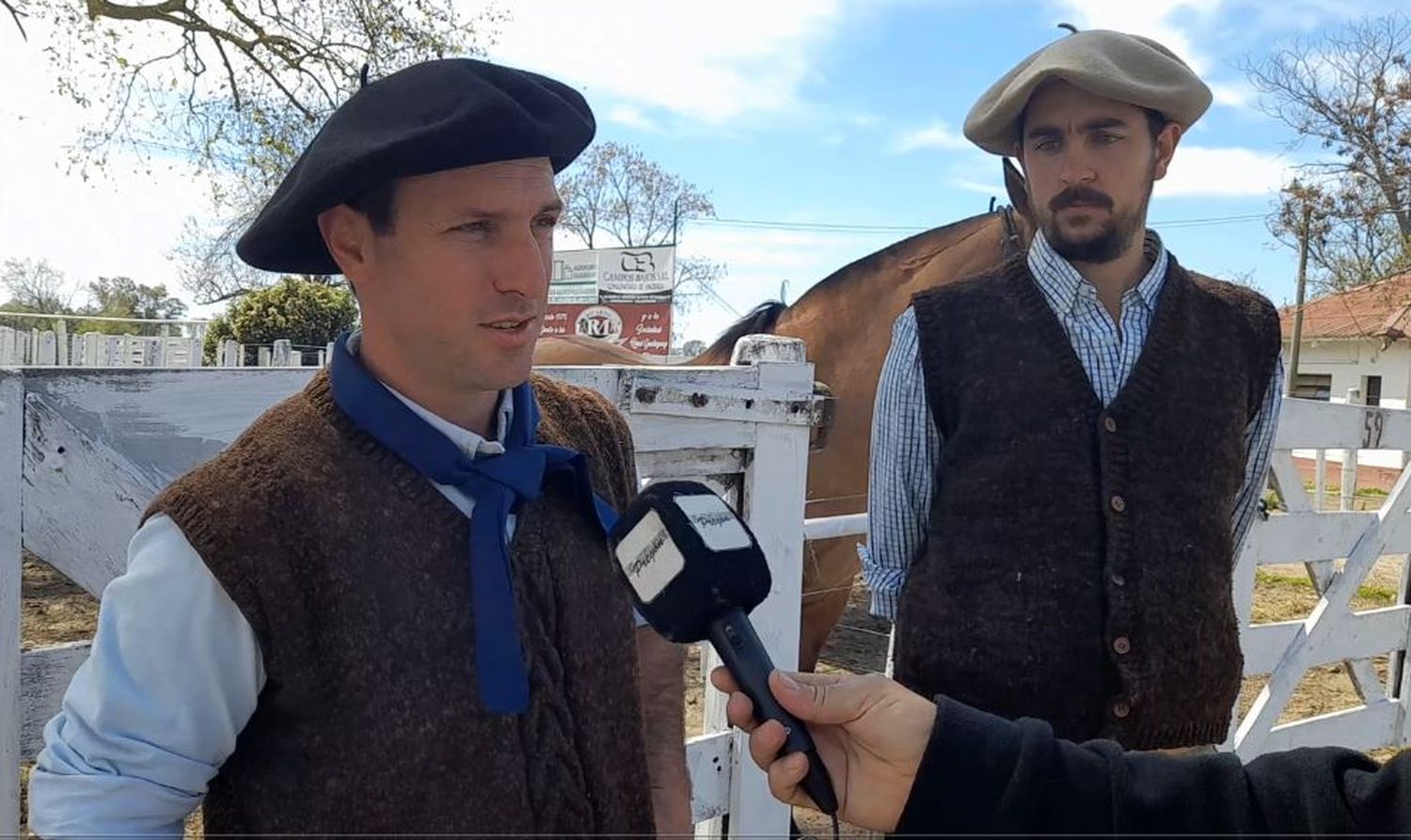 Nicolás Sívori y Salustiano Carbone.
