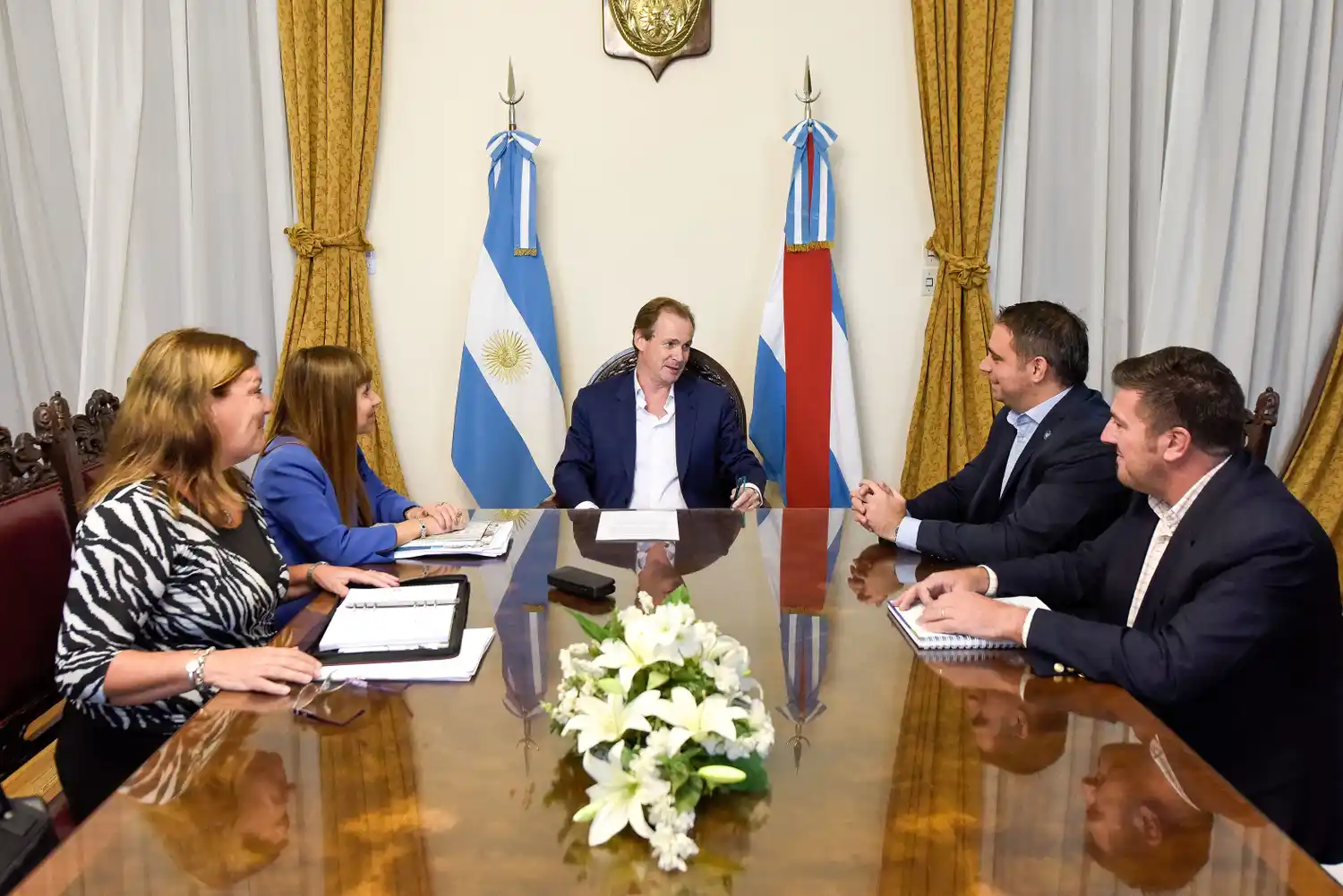 El intendente Davico fue recibido por Bordet y su gabinete