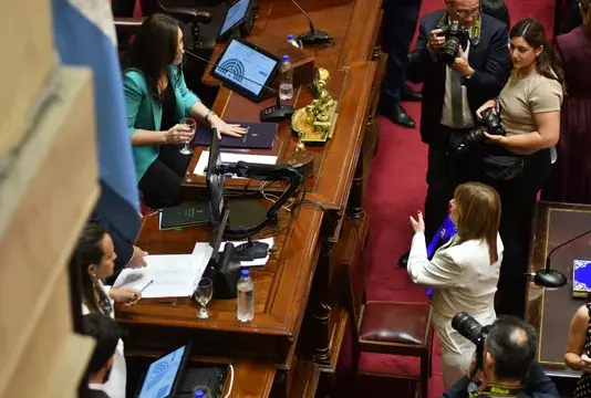 Villarruel le tomó juramento a los nuevos legisladores