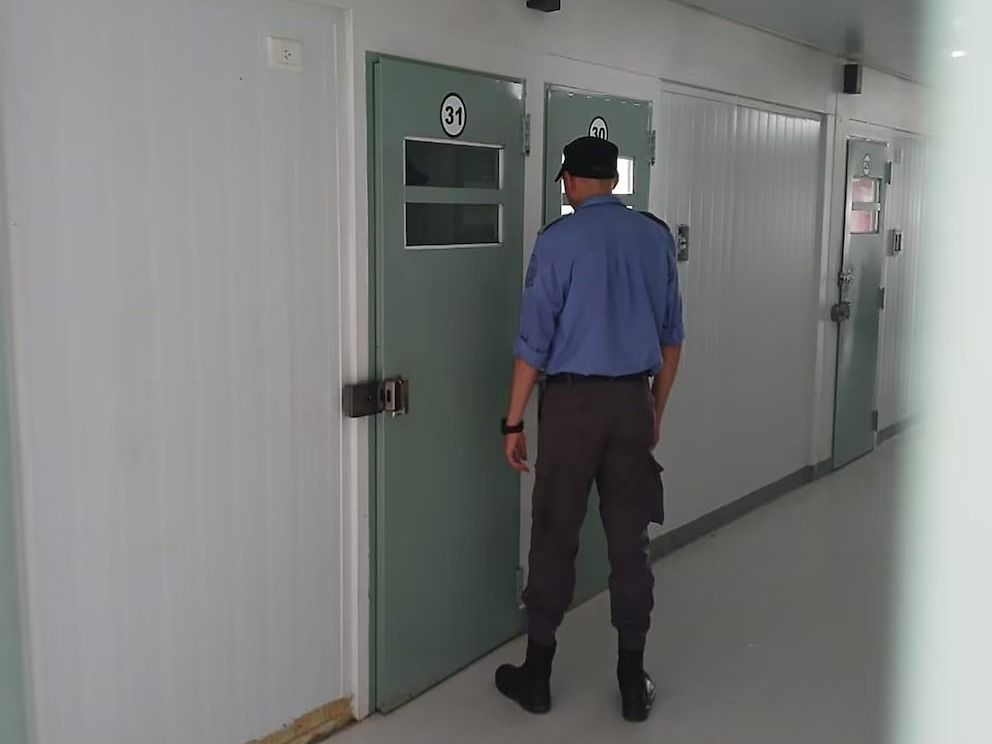 Así es la celda en la UP9 donde el doble femicida y asesino Pablo Laurta espera ser trasladado a Córdoba