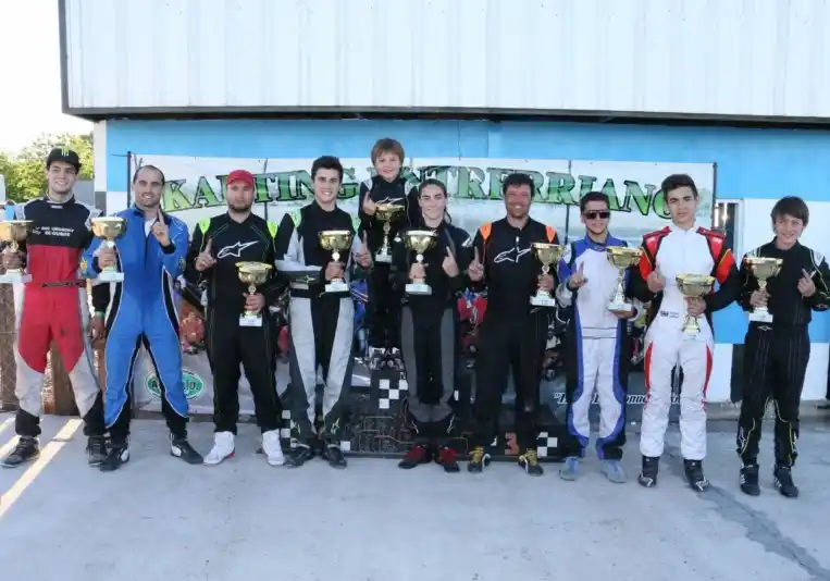 Juan Manuel Franchini festejó en el kartódromo de Villaguay
