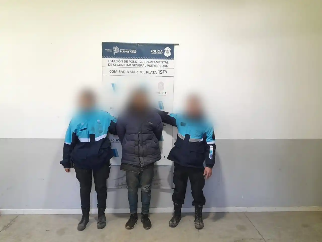 La restricción de acercamiento es hasta fines de octubre de este año.