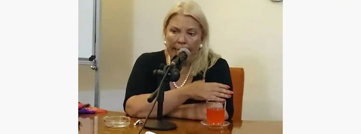 Carrió dijo que va a amigarse con Macri “cuando lo saque a Garavano”