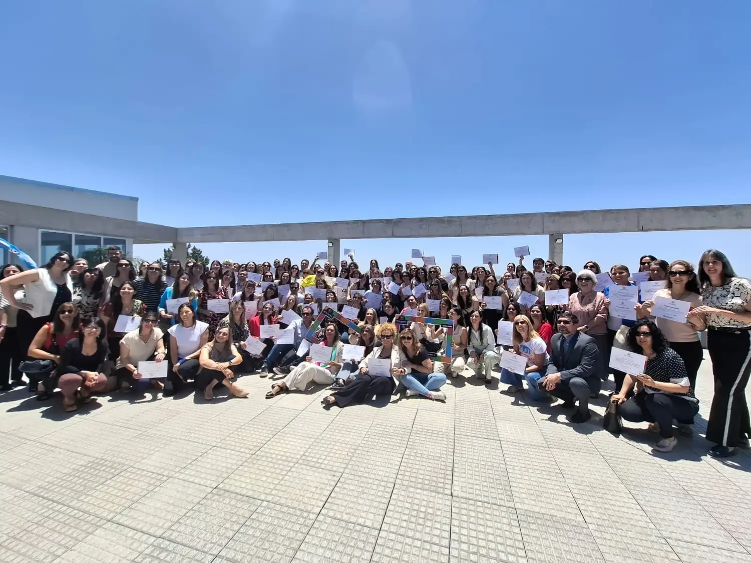 Entregaron diplomas a más de 170 directivos de escuelas secundarias