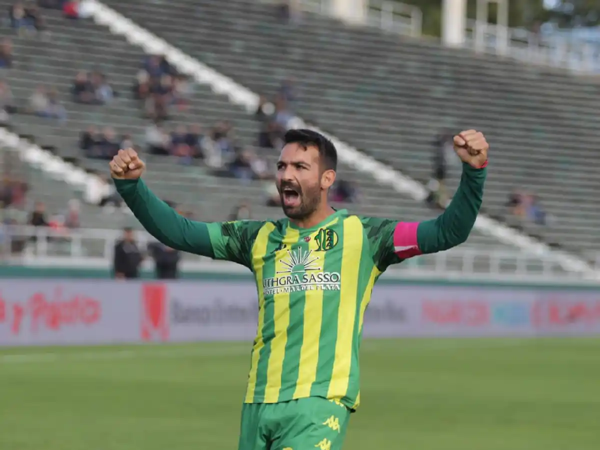 Aldosivi se hizo fuerte en Mar del Plata