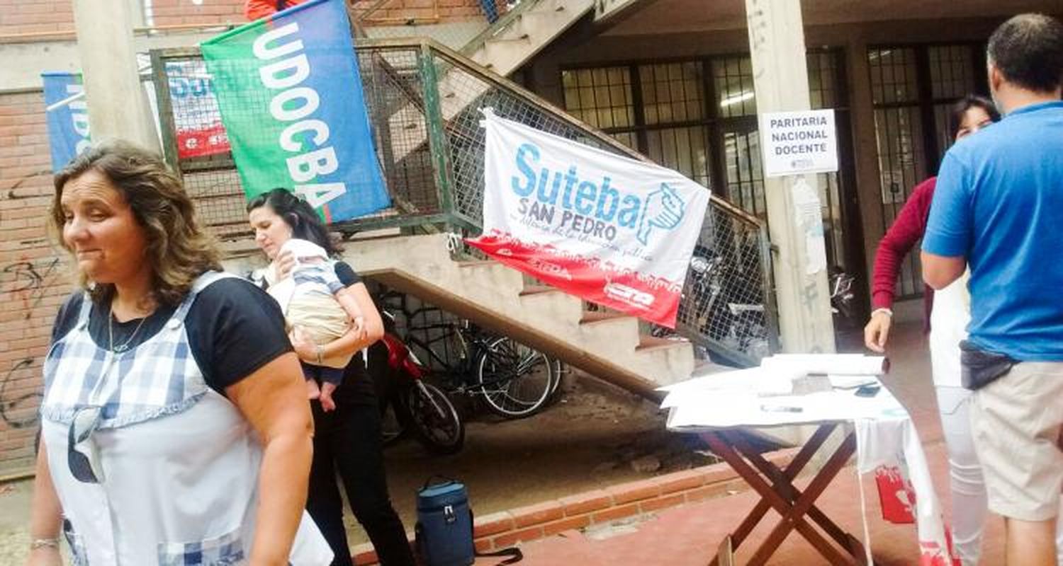 Con incertidumbre y polémica, el lunes es la fecha de inicio de clases
