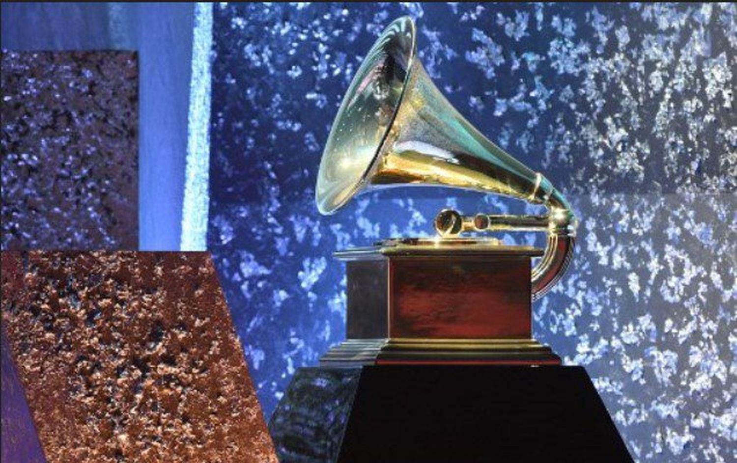 Este es el único venezolano que optará por un Grammy