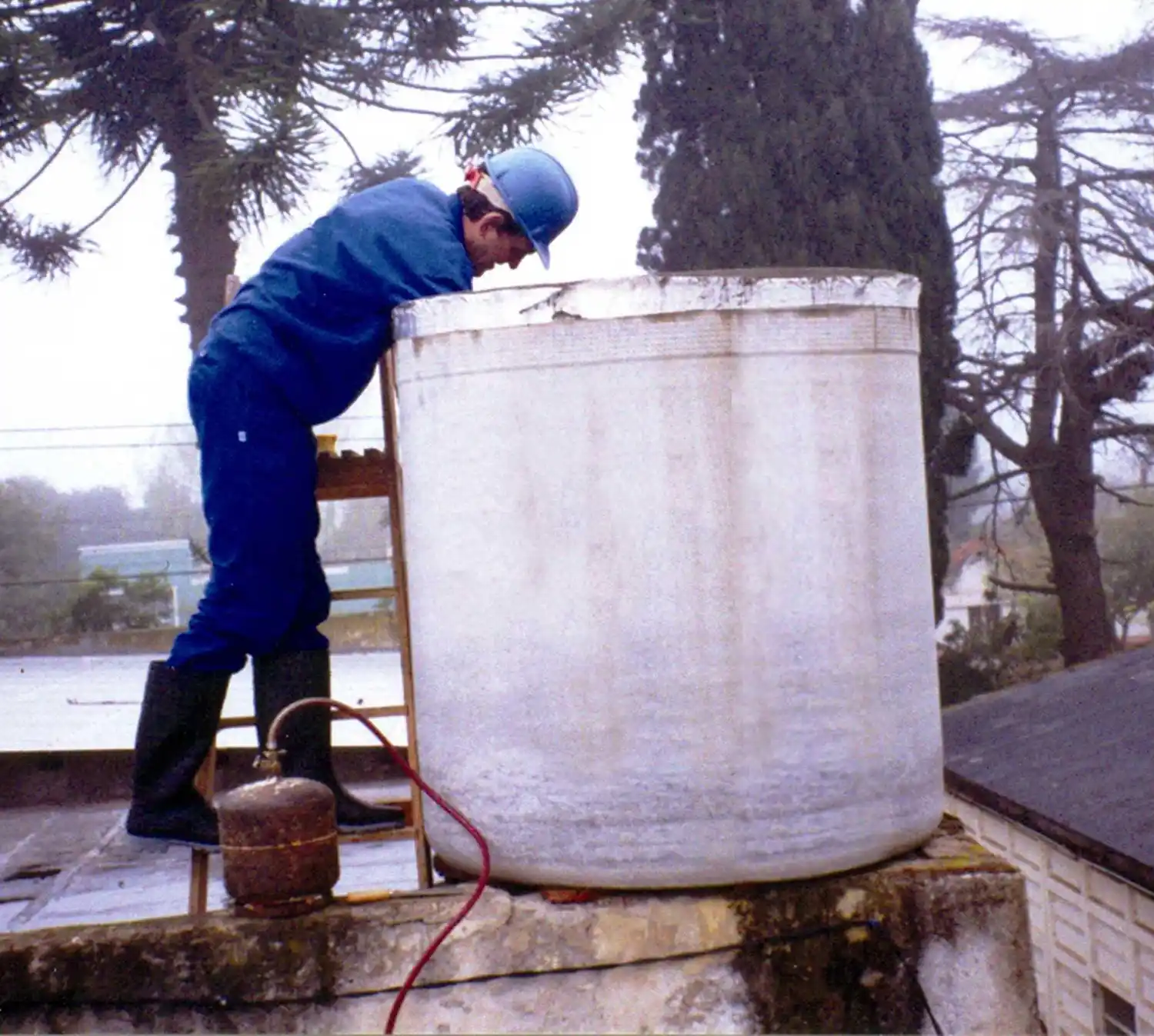 Limpieza y desinfección de tanques y cisternas domiciliarios en temporada invernal
