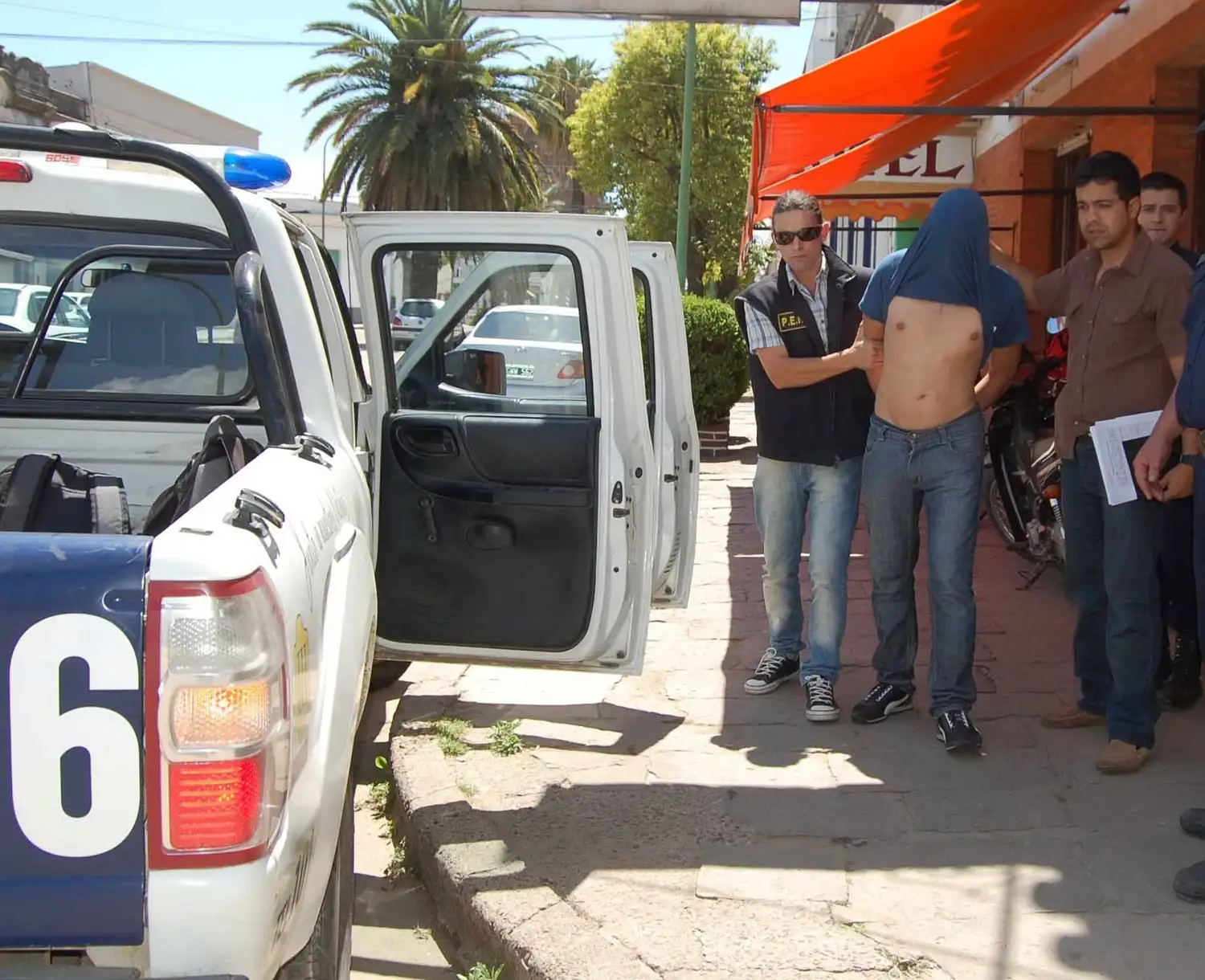 Prisión efectiva para  uno de los detenidos por hurtos simples