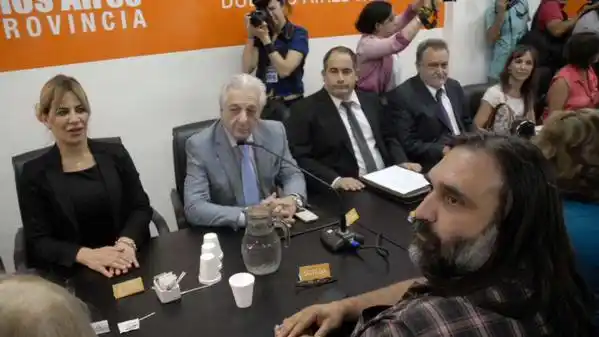 Paritaria docente: Gremios no recibieron propuesta formal de aumento 