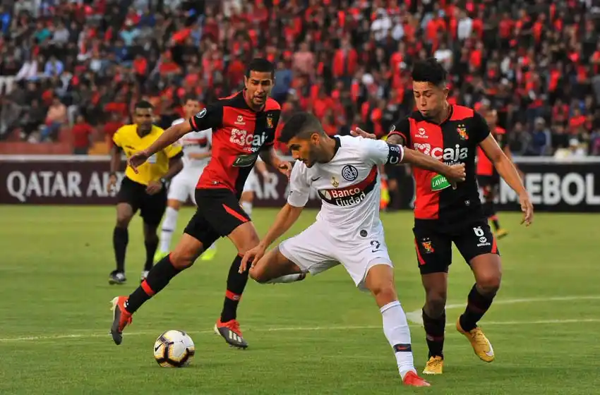 San Lorenzo hizo negocio en Perú