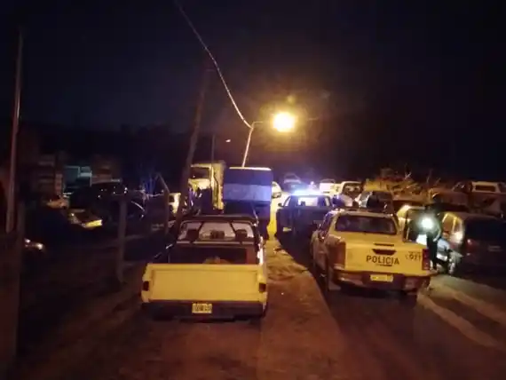 Hallaron un auto robado y clausuraron un taller que no tenía habilitación