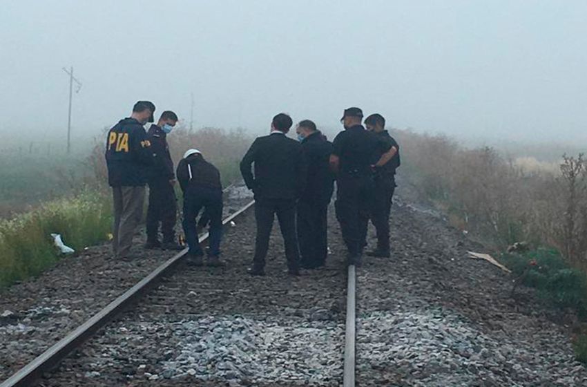 Realizan inspección sobre el descarrilamiento del tren cerca de Olavarría