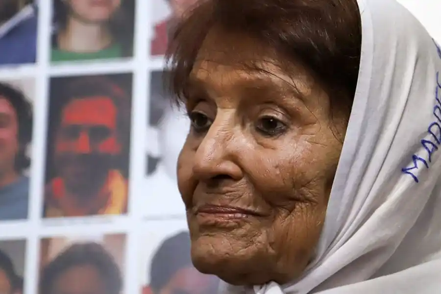 Madres de Plaza de Mayo pidió la expulsión de los diputados que visitaron a represores en la cárcel