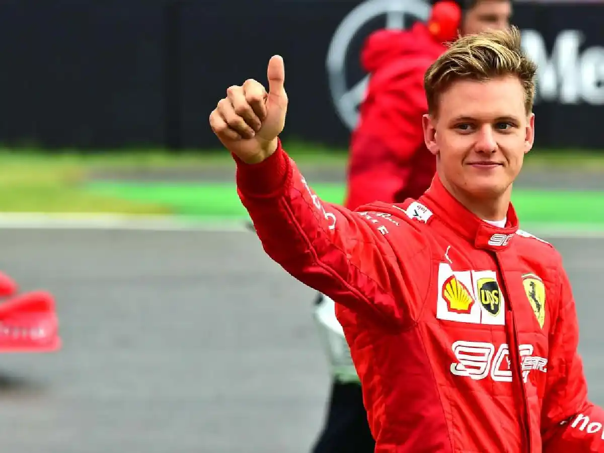 En Ferrari siguen de cerca a Mick Schumacher