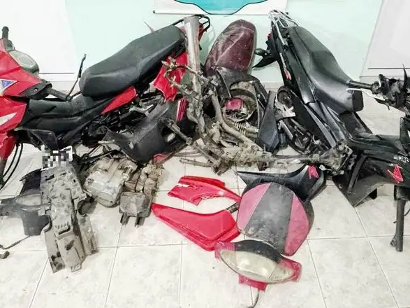 Recuperaron tres motocicletas y evitaron
la sustracción de otra; hay dos detenidos