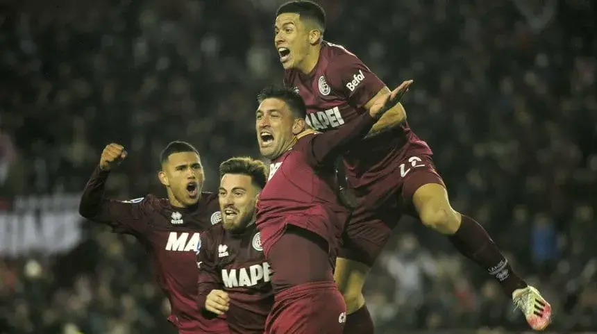 Lanús venció a Metropolitanos y está en los octavos