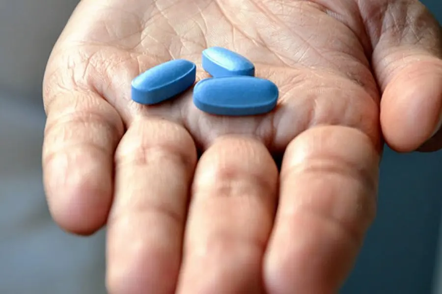 Peligro: cada vez hay más jóvenes que consumen viagra sin indicación médica