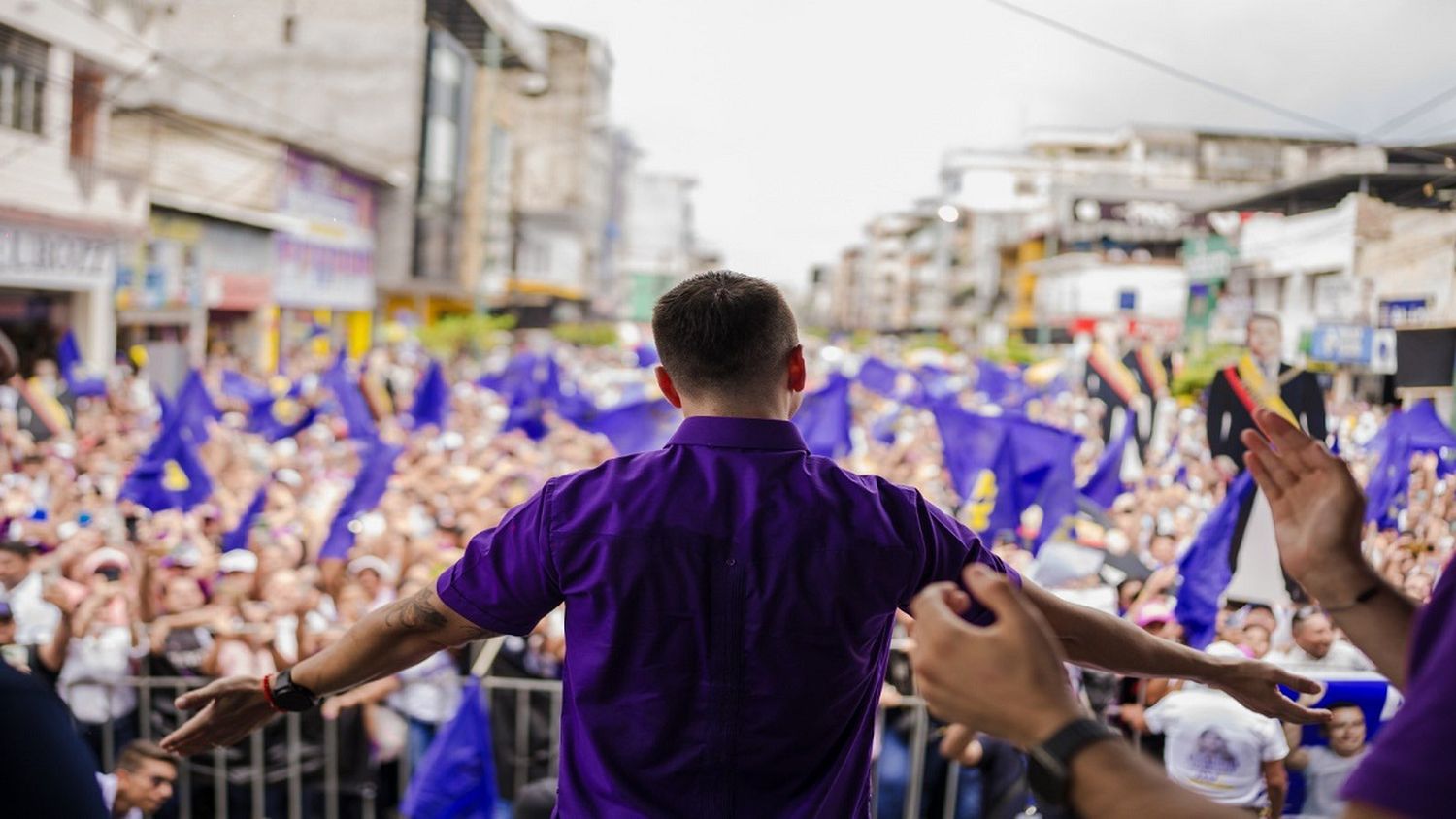«Ganamos la primera vuelta contra todos los partidos del viejo Ecuador»,  Noboa se prepara para el 13 de abril