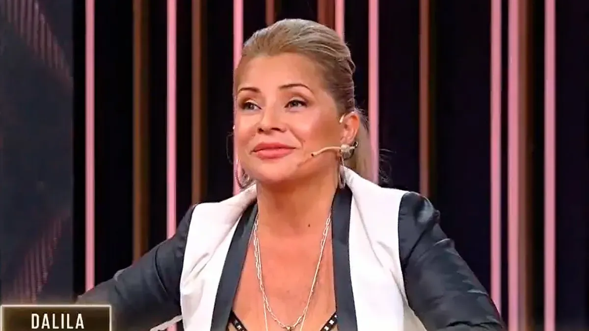 Dalila aniquiló a La Bomba Tucumana: "Hace 40 años que canta La pollera amarilla"