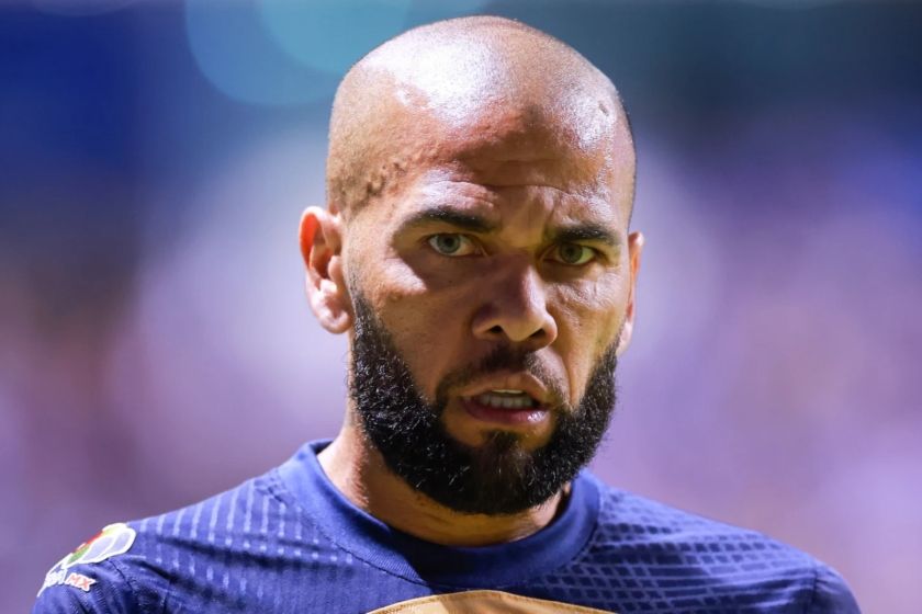 Detuvieron a Dani Alves en Barcelona por presunta agresión sexual