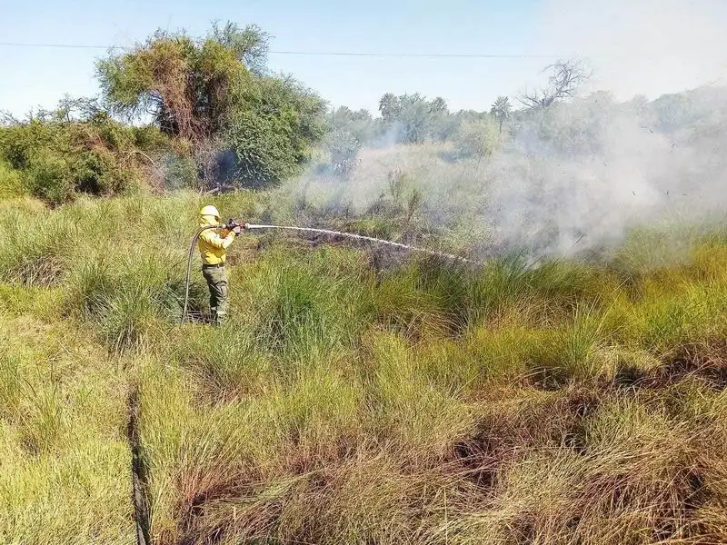 Brindan recomendaciones para prevenir 
incendios y evitar el ingreso a espejos de agua