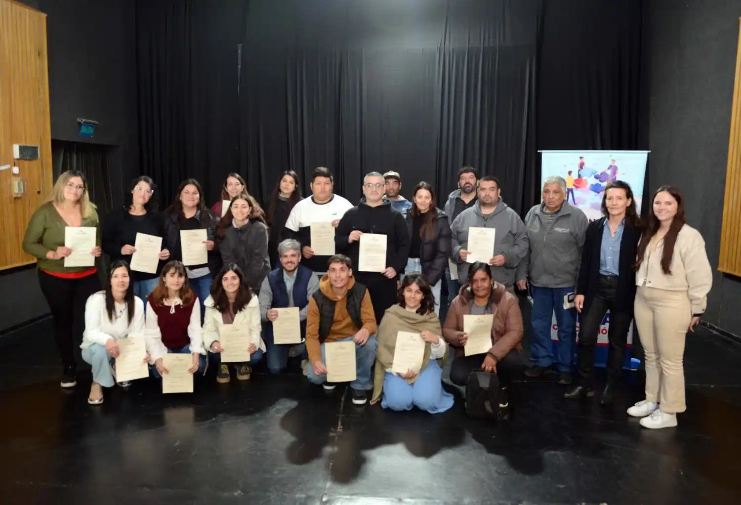 27 emprendedores de la ciudad recibieron Aportes No Reembolsables