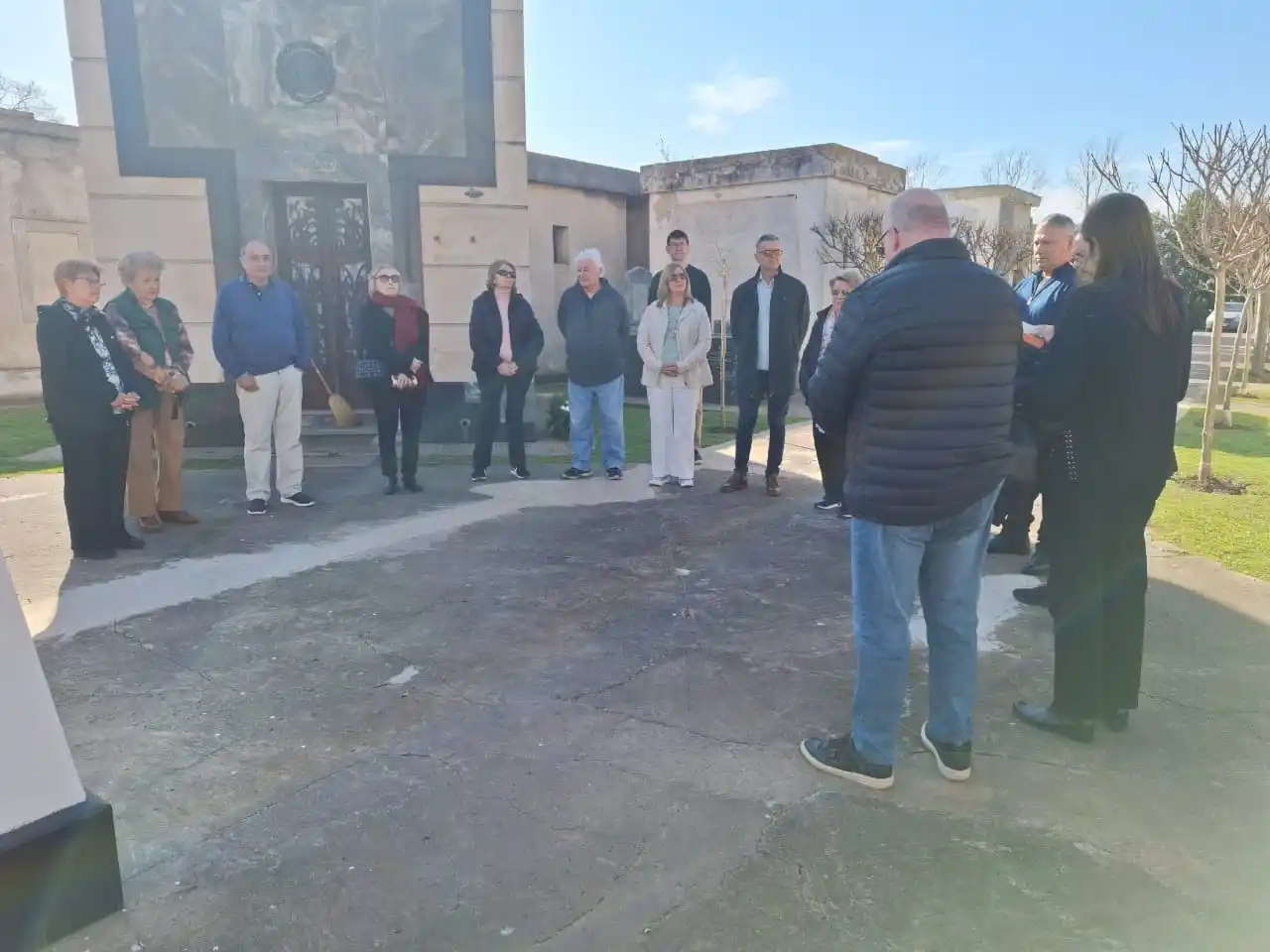 Ceremonia religioso Defensores de Chovet