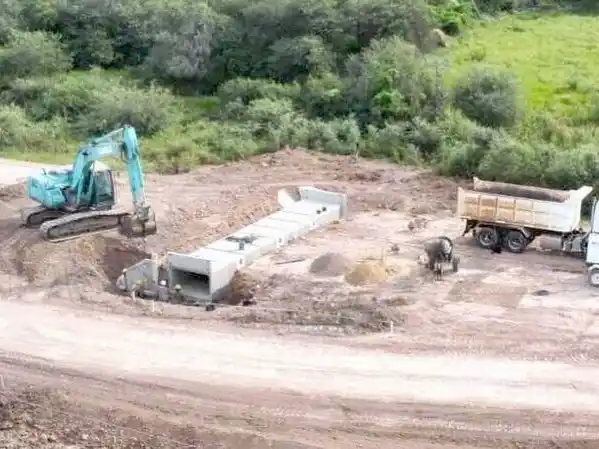 Vialidad Provincial continúa ejecutando
obras que fortalecen el desarrollo provincial