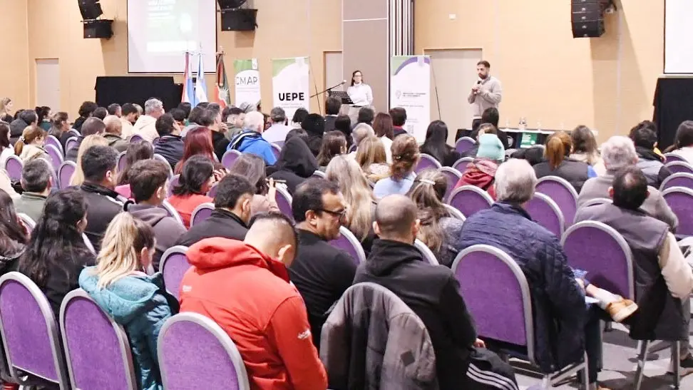 Se desarrolló una jornada sobre inteligencia artificial para agentes municipales