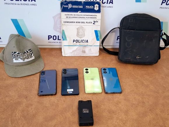 Detuvieron a un menor de 15 años que le robó el celular a otro de 14 en el centro