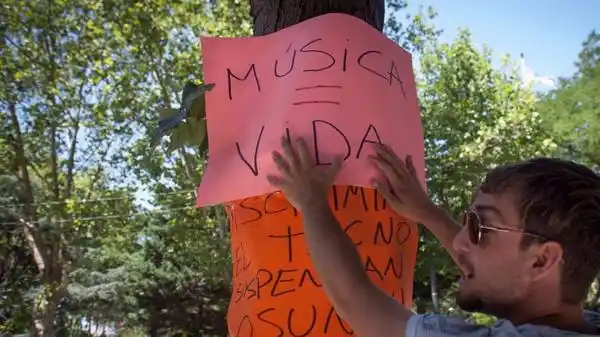 Marcha atrás en Mar del Plata: autorizaron dos fiestas electrónicas