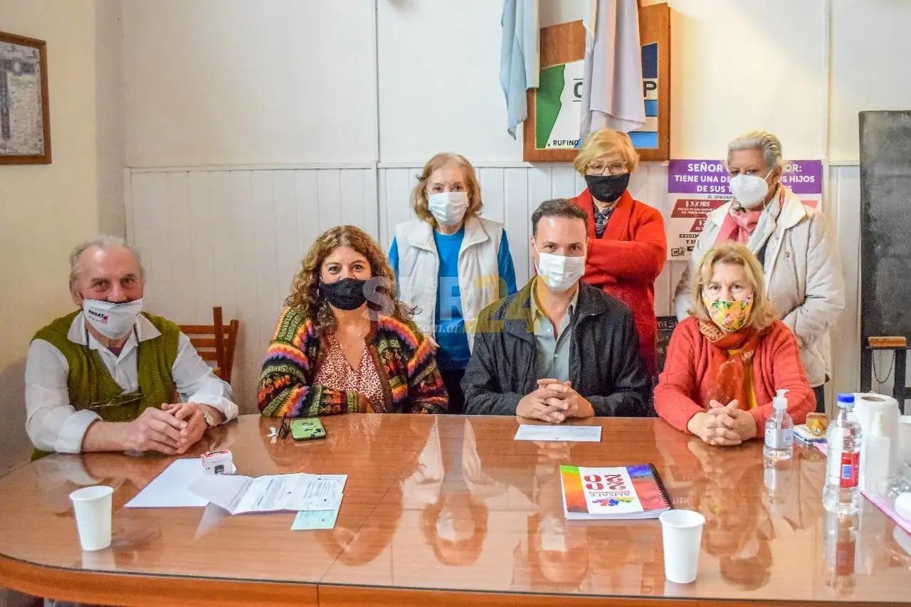 Enrico apoya el mantenimiento de los centros de la tercera edad