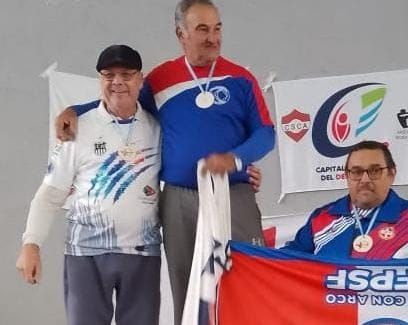Carlos Leal logró el tercer puesto