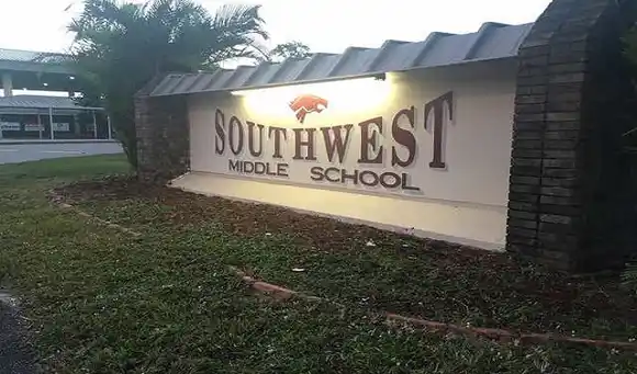 ES XENOFOBIA: denuncian ataques contra venezolanos en escuelas de Florida