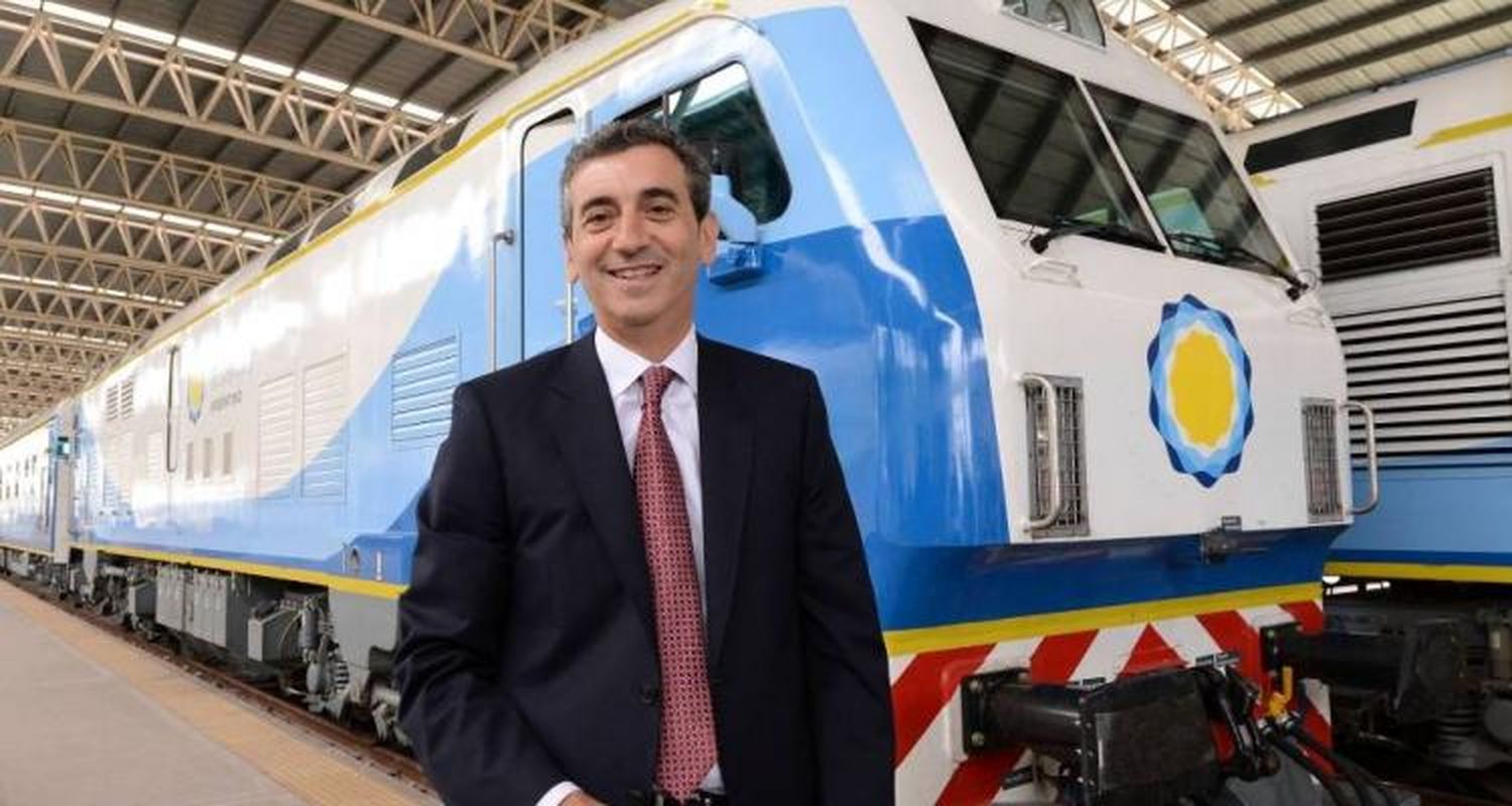 Randazzo anunció parada del tren en San Nicolás y aseguró que “se irán incorporando localidades”