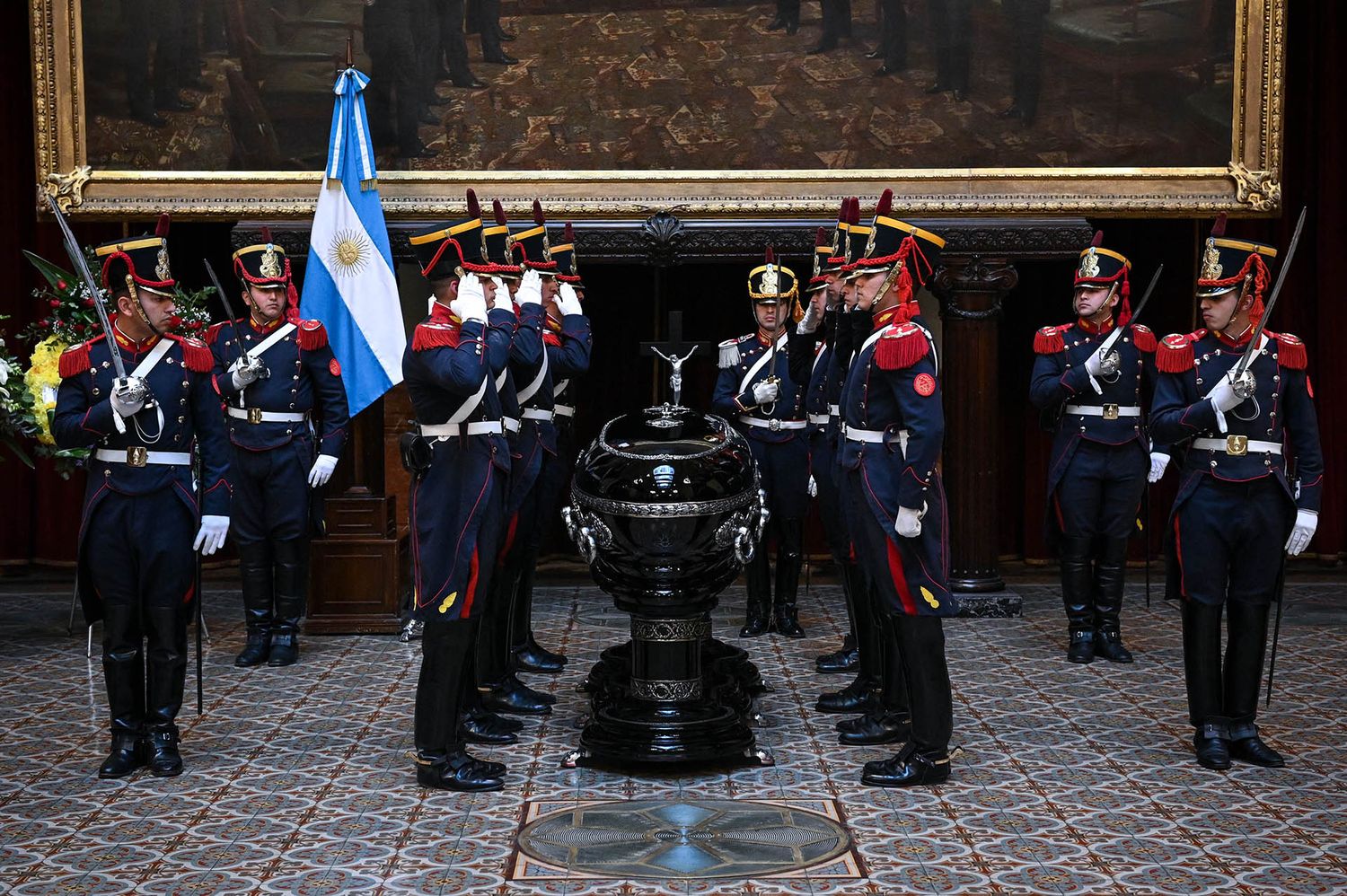 Hoy inhumarán los restos del ex presidente Fernando De la Rúa